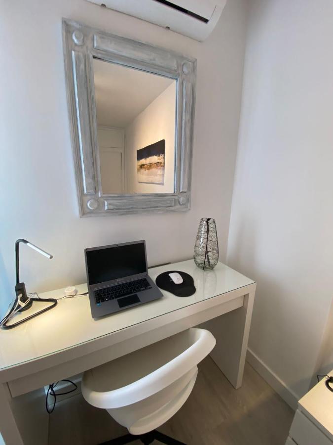 Apartamento Agata 510 Excelente Con Vista Al Mar!!! Benalmádena Eksteriør billede
