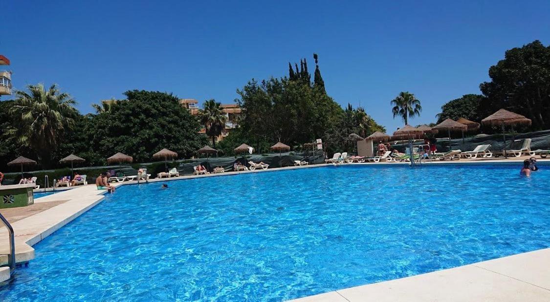 Apartamento Agata 510 Excelente Con Vista Al Mar!!! Benalmádena Eksteriør billede