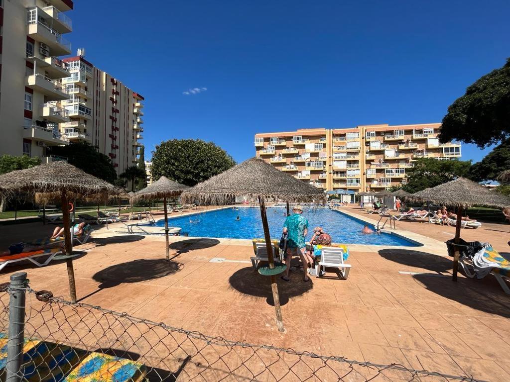 Apartamento Agata 510 Excelente Con Vista Al Mar!!! Benalmádena Eksteriør billede